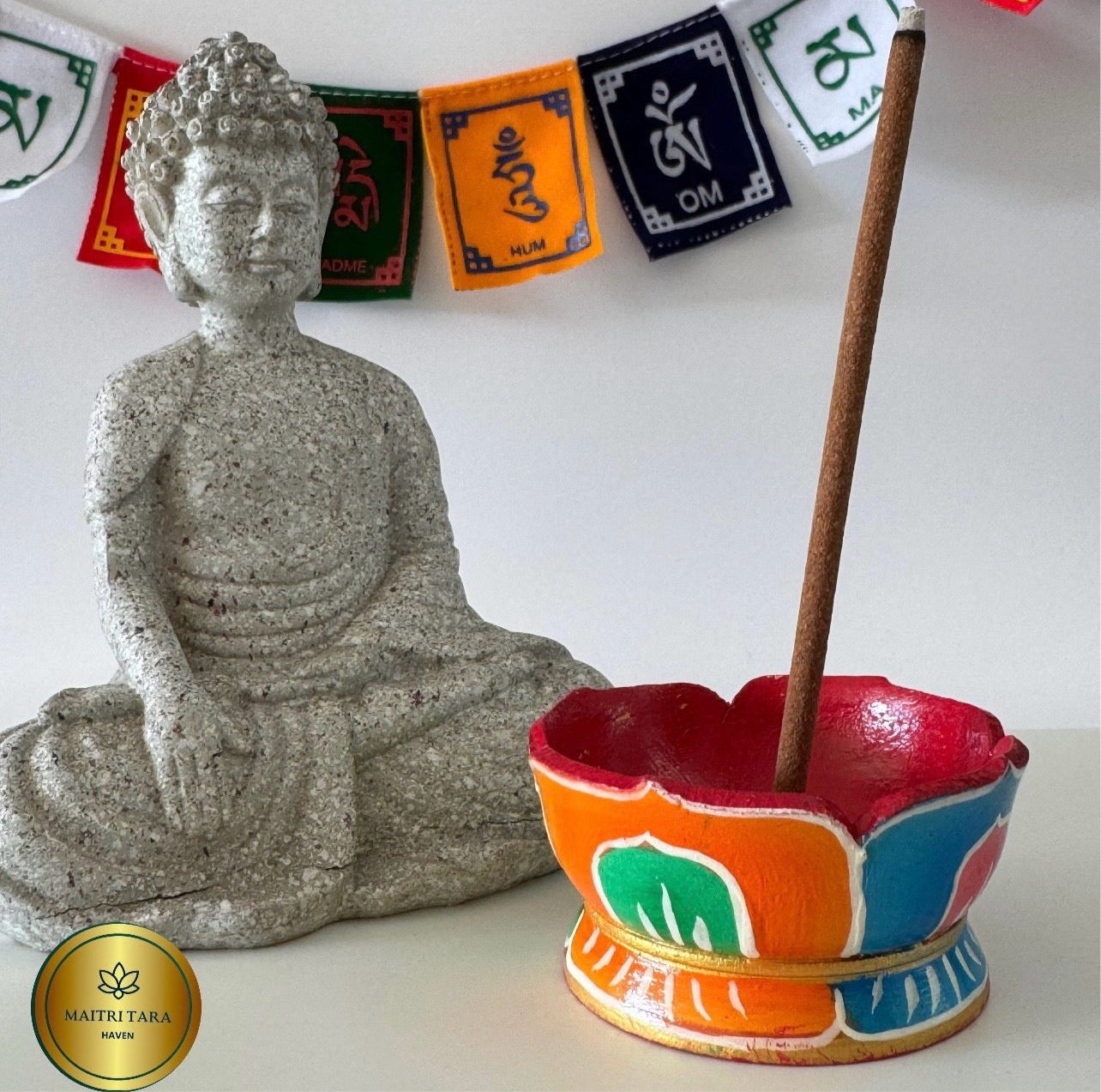 Auspicious colours Incense holder